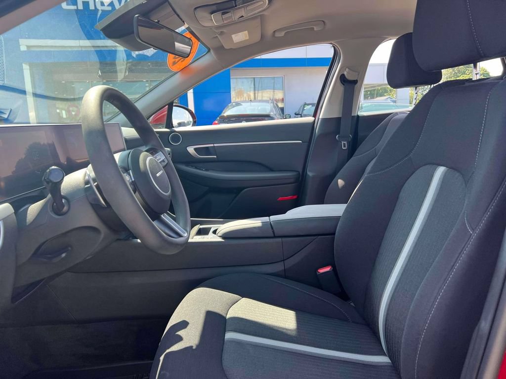 Used 2024 Hyundai Sonata SEL FWD image 18