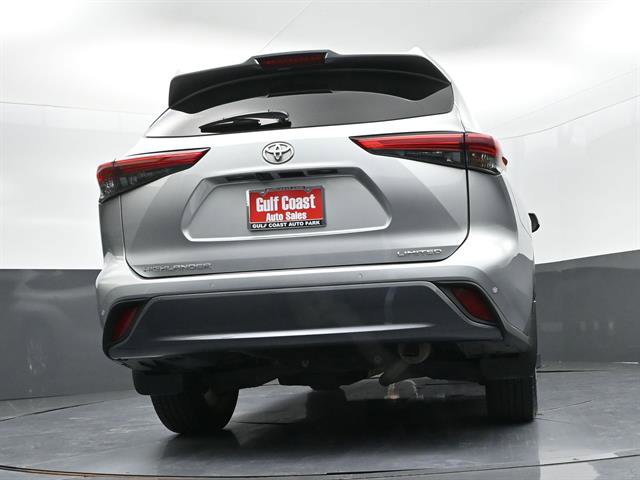 Used 2021 Toyota Highlander Limited FWD image 36