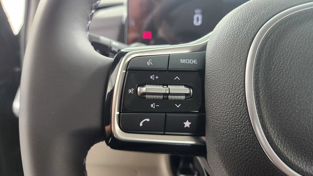 New 2026 Kia Carnival FWD image 26