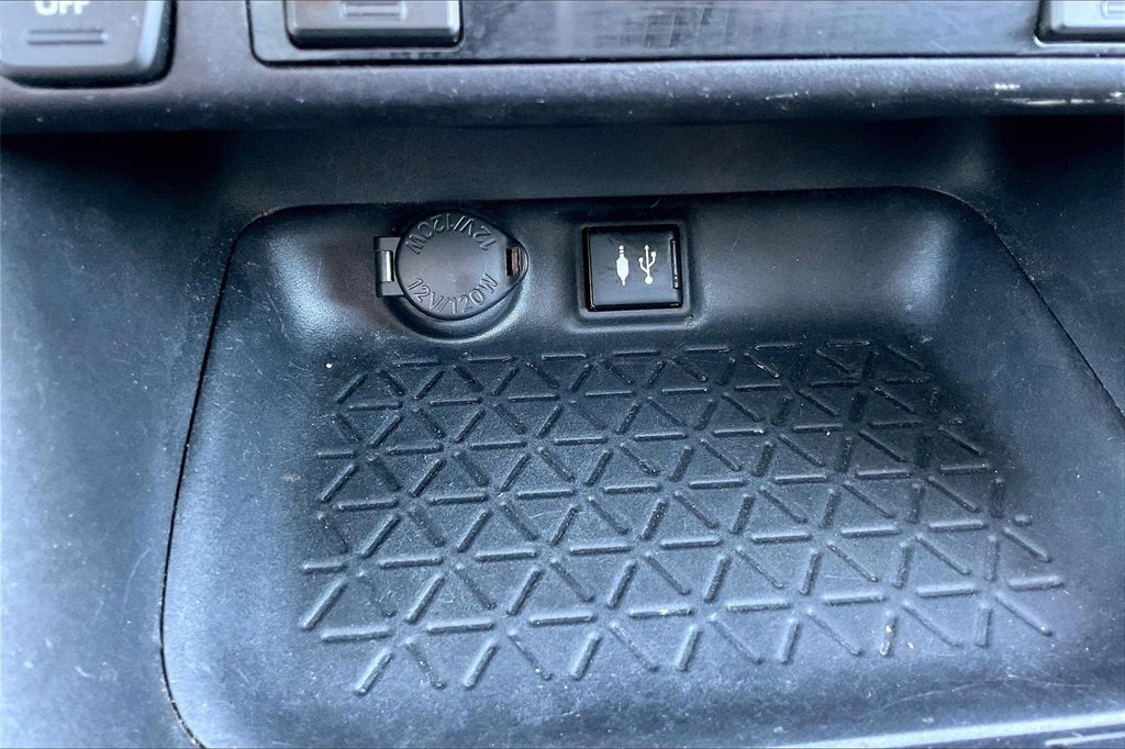 Used 2019 Toyota RAV4 XLE image 32