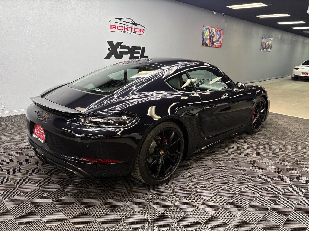 Used 2018 Porsche 718 Cayman GTS image 17