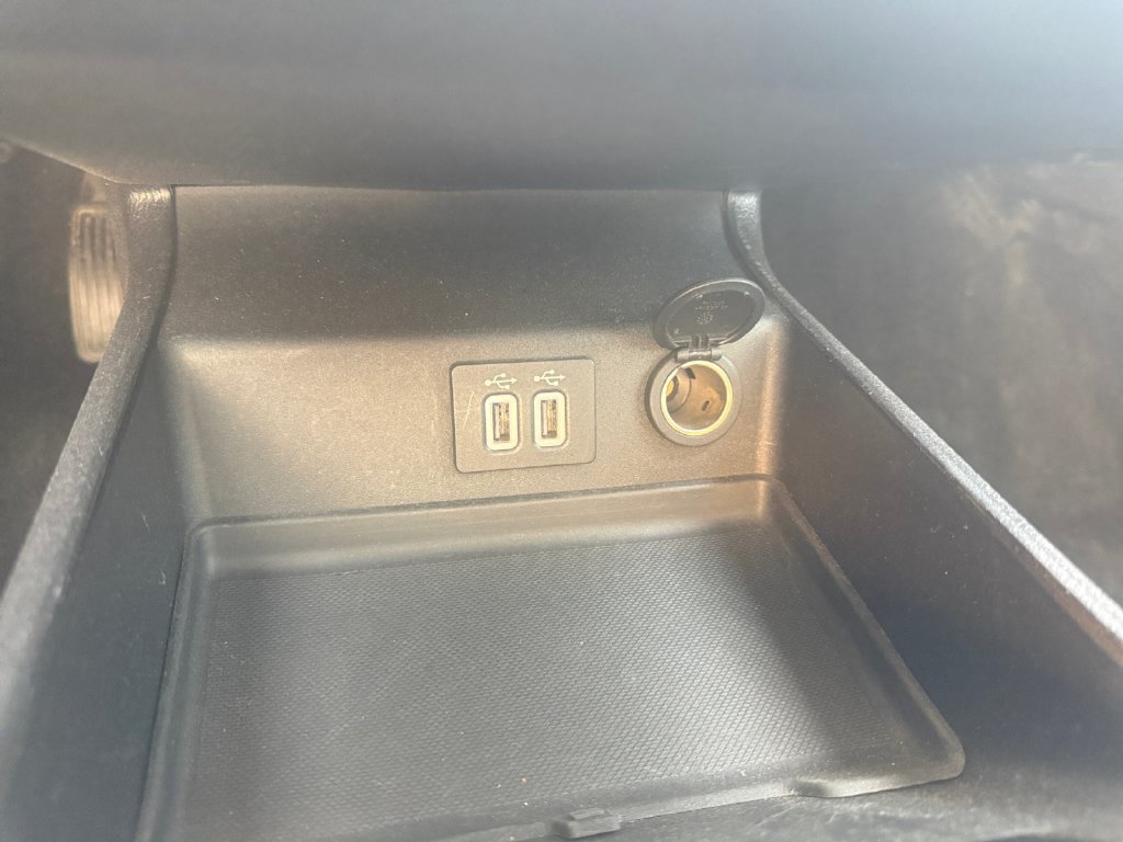 Used 2020 Ford Fusion Titanium AWD/4WD image 16