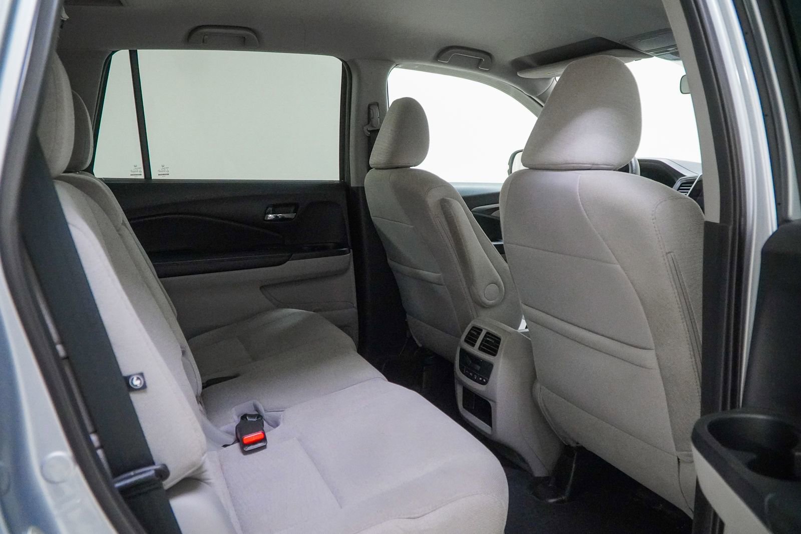 Used 2018 Honda Pilot EX image 40