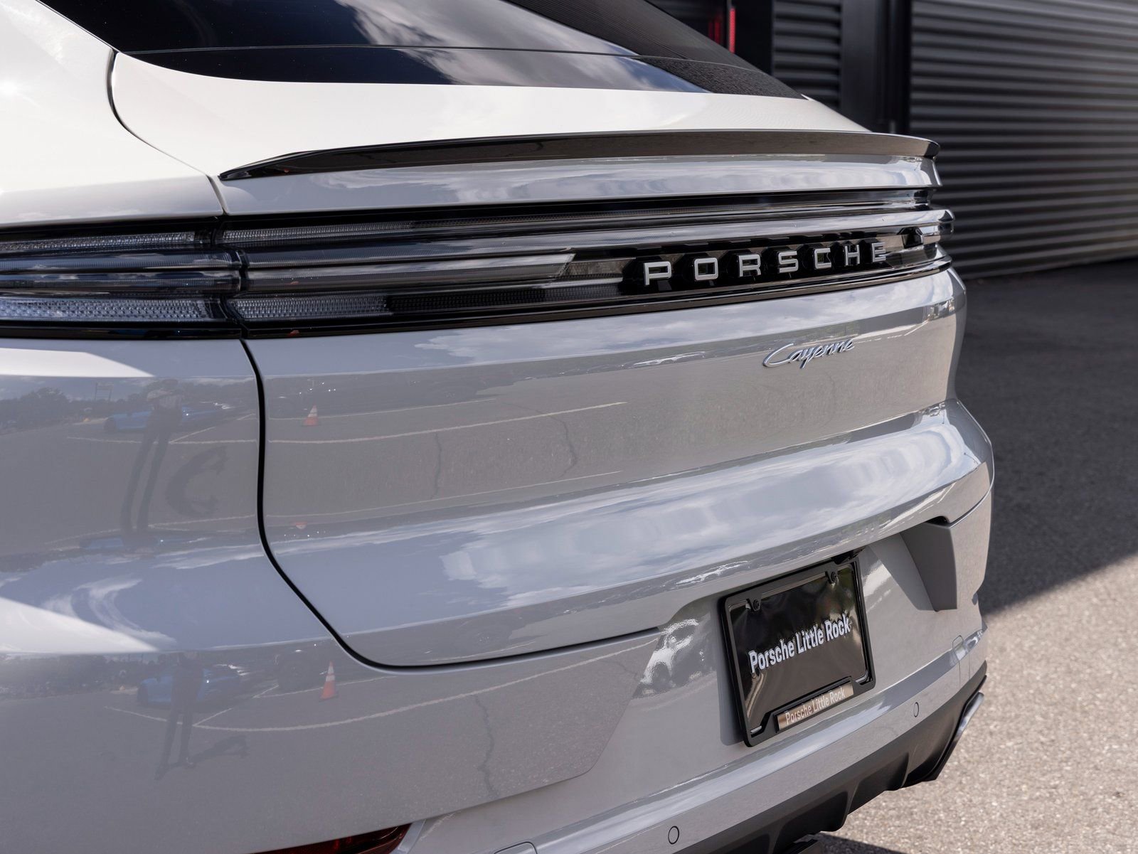 Certified 2025 Porsche Cayenne Coupe image 11