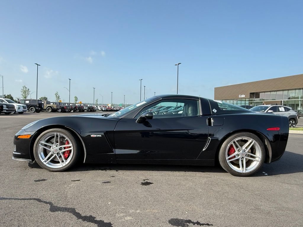 Used 2008 Chevrolet Corvette Z06 w/ Preferred Equipment Group RWD image 9