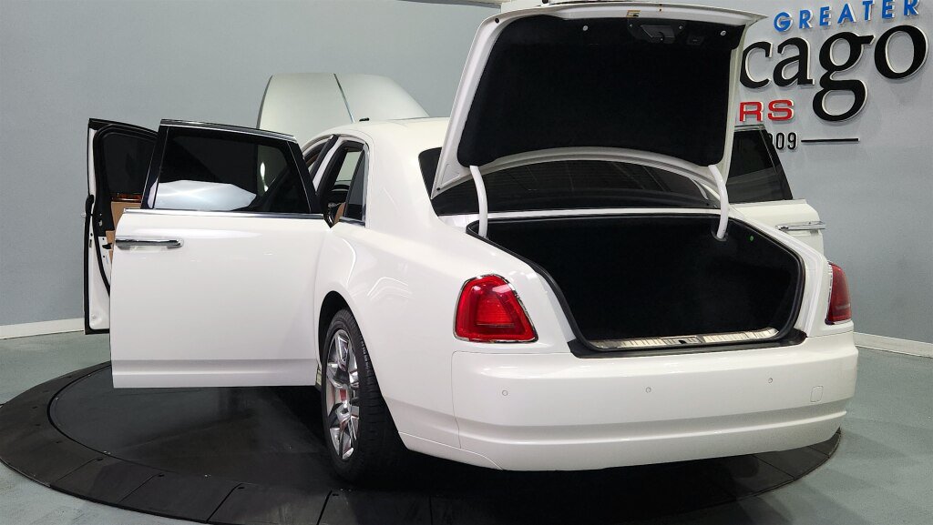 Used 2010 Rolls-Royce Ghost RWD image 20