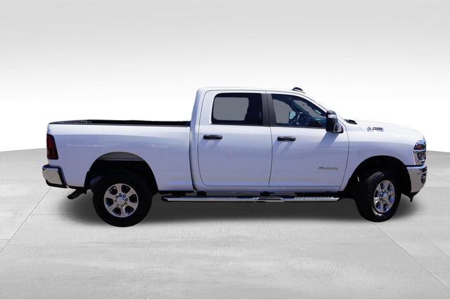Certified 2026 RAM 2500 Big Horn AWD/4WD image 3