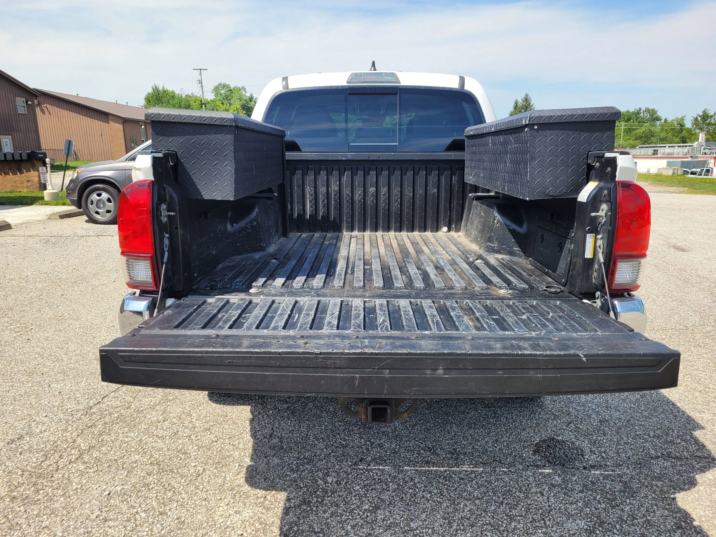 Used 2019 Toyota Tacoma SR5 image 14
