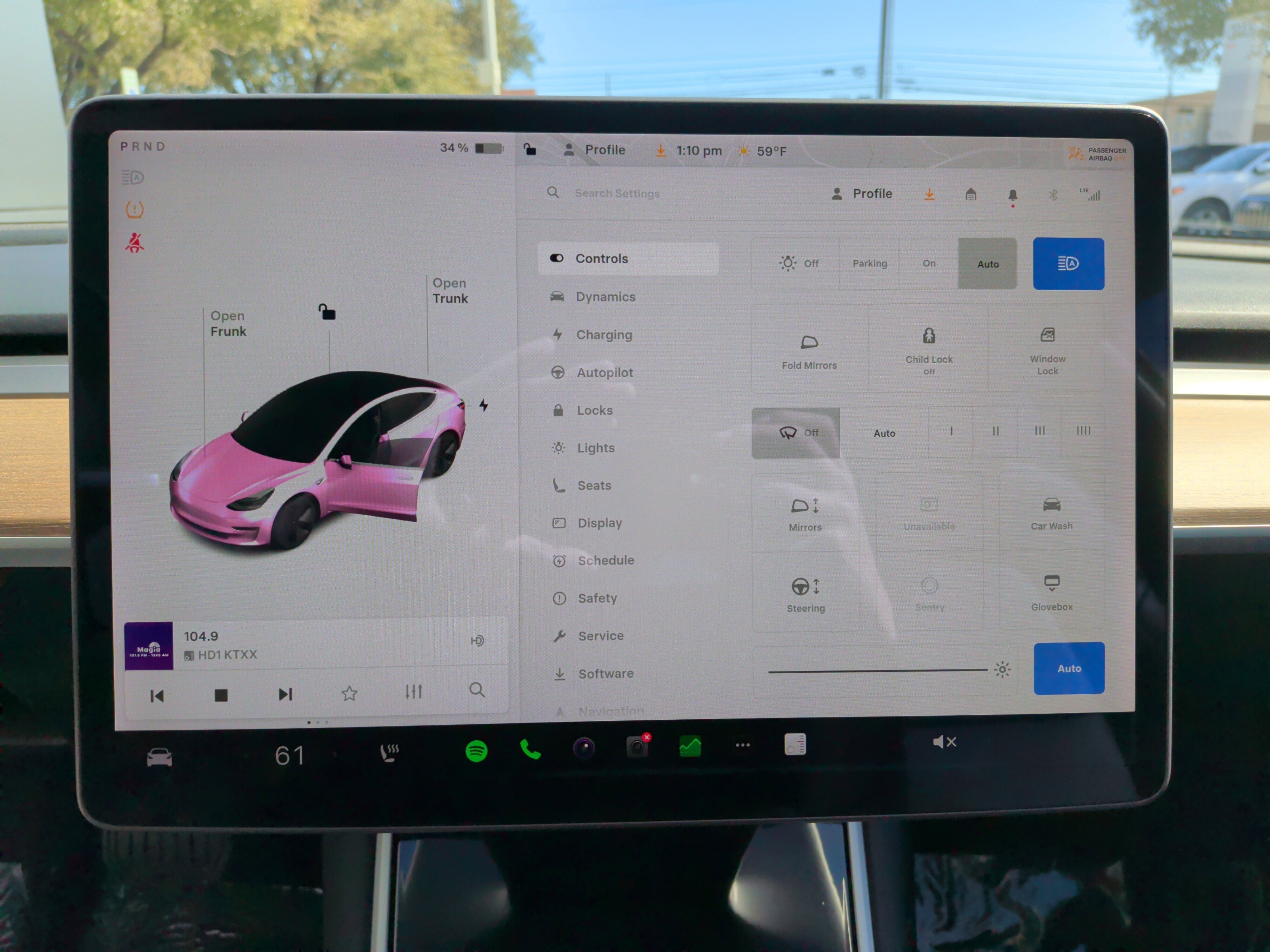 Used 2020 Tesla Model 3 Standard Range image 19