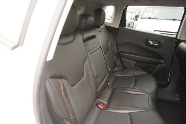 Used 2019 Jeep Compass Limited w/ Safety & Security Group image 16