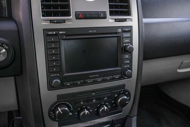 Used 2006 Chrysler 300 SRT8 w/ SRT Option Group II image 19