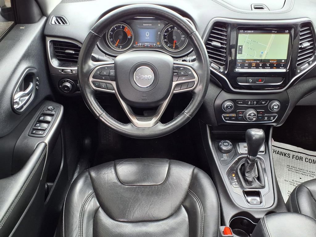 Used 2019 Jeep Cherokee Limited w/ Luxury Group image 9