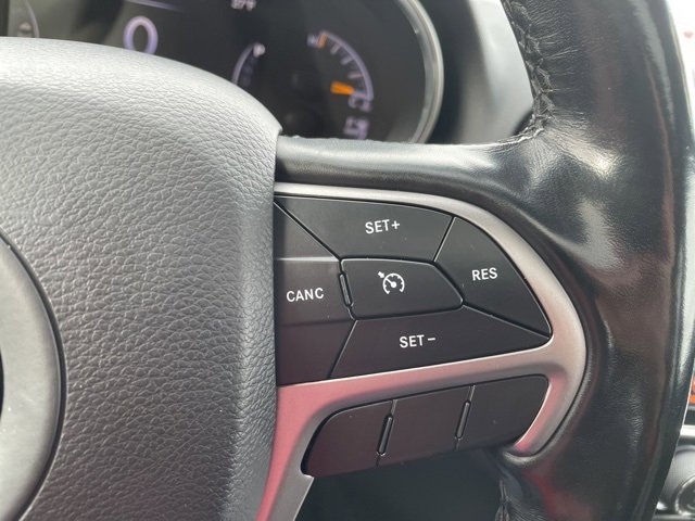 Used 2020 Jeep Grand Cherokee Limited image 15