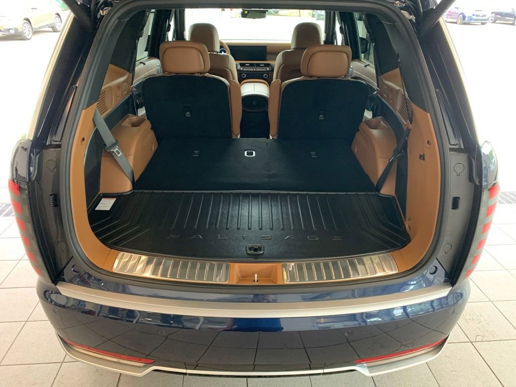 New 2026 Hyundai Palisade Calligraphy AWD/4WD image 18