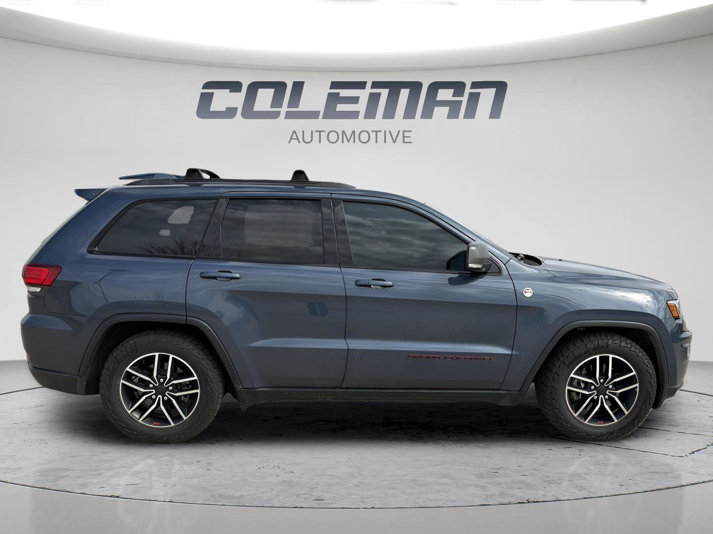 Used 2020 Jeep Grand Cherokee Trailhawk AWD/4WD image 6