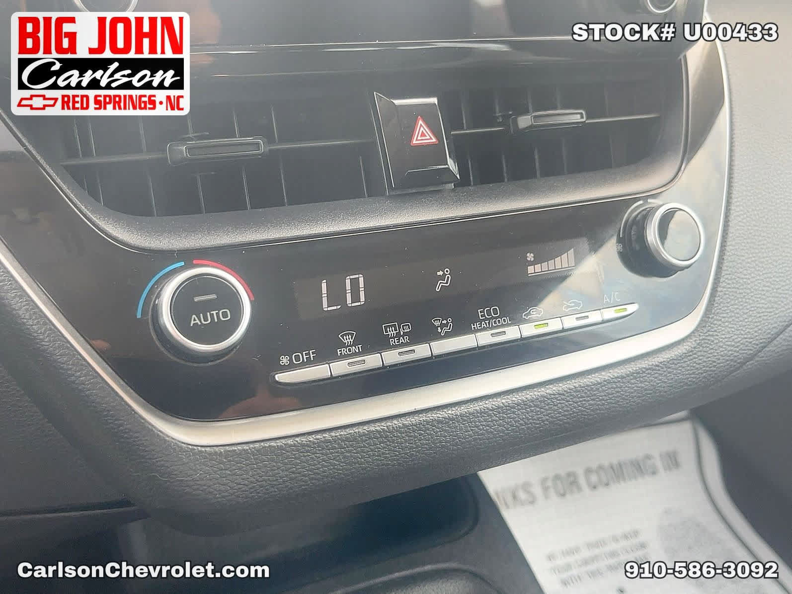 Used 2020 Toyota Corolla LE FWD image 30