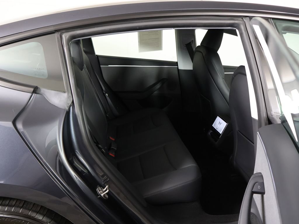 Used 2024 Tesla Model 3 Standard Range RWD image 31