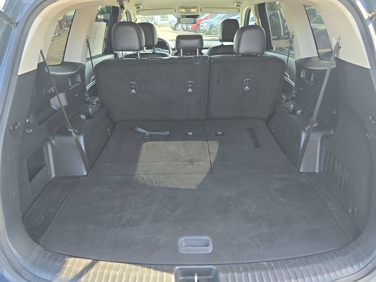 Used 2020 Kia Telluride LX FWD image 26
