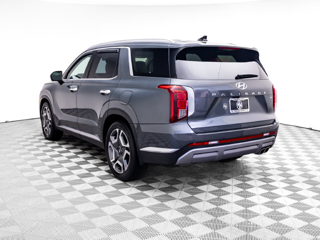 Used 2023 Hyundai Palisade Limited AWD/4WD image 4
