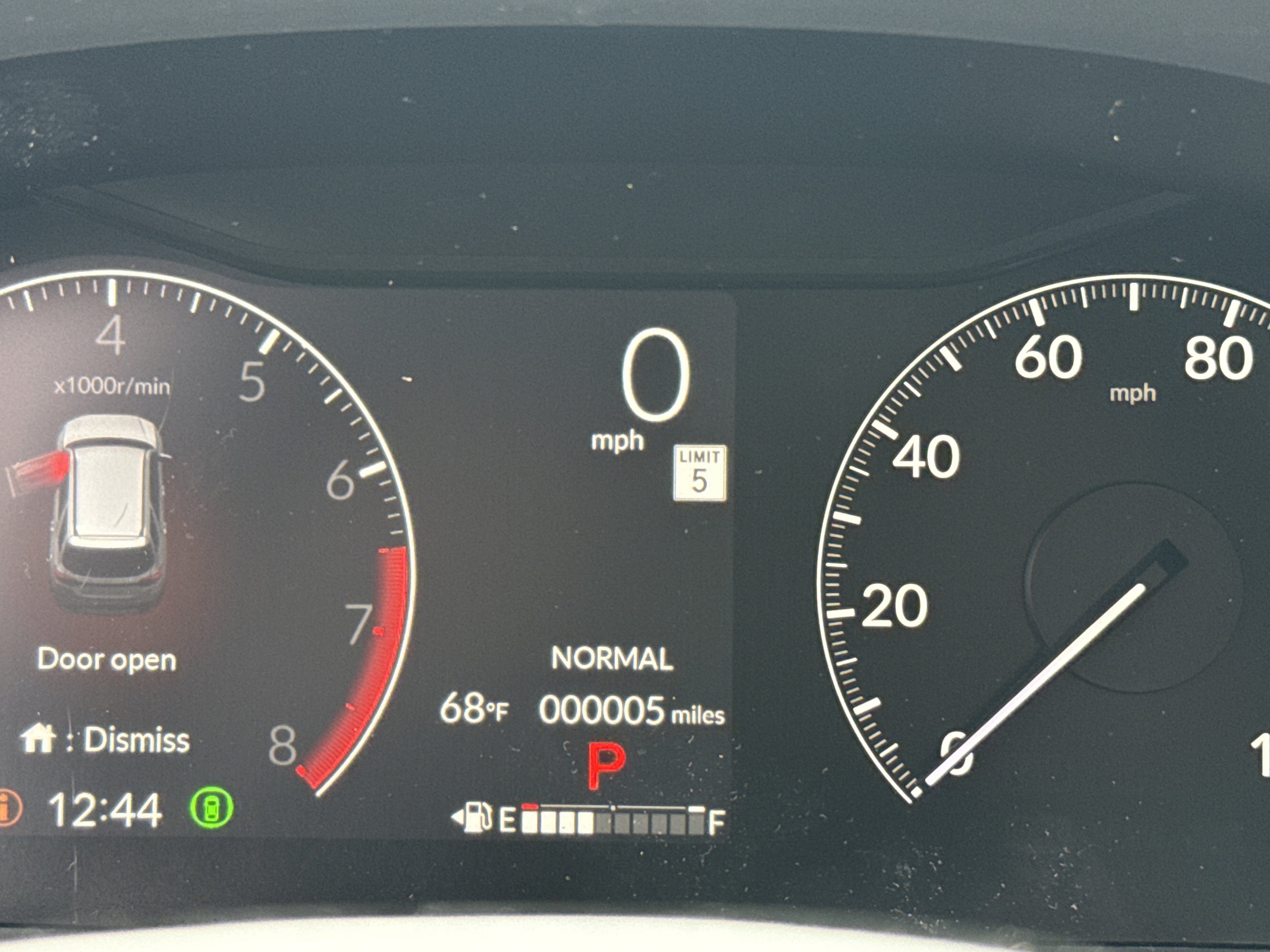 New 2025 Honda Pilot Touring image 18