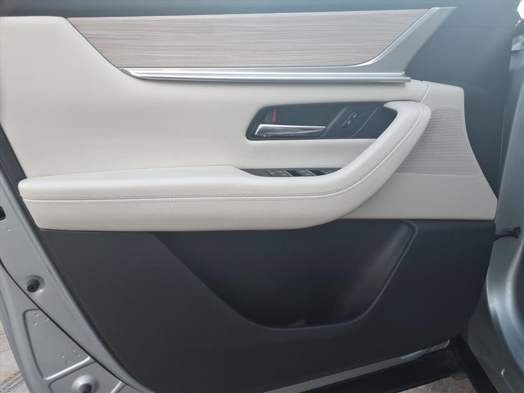 Used 2024 MAZDA CX-90 Plug-In Hybrid w/ Premium Plus image 22