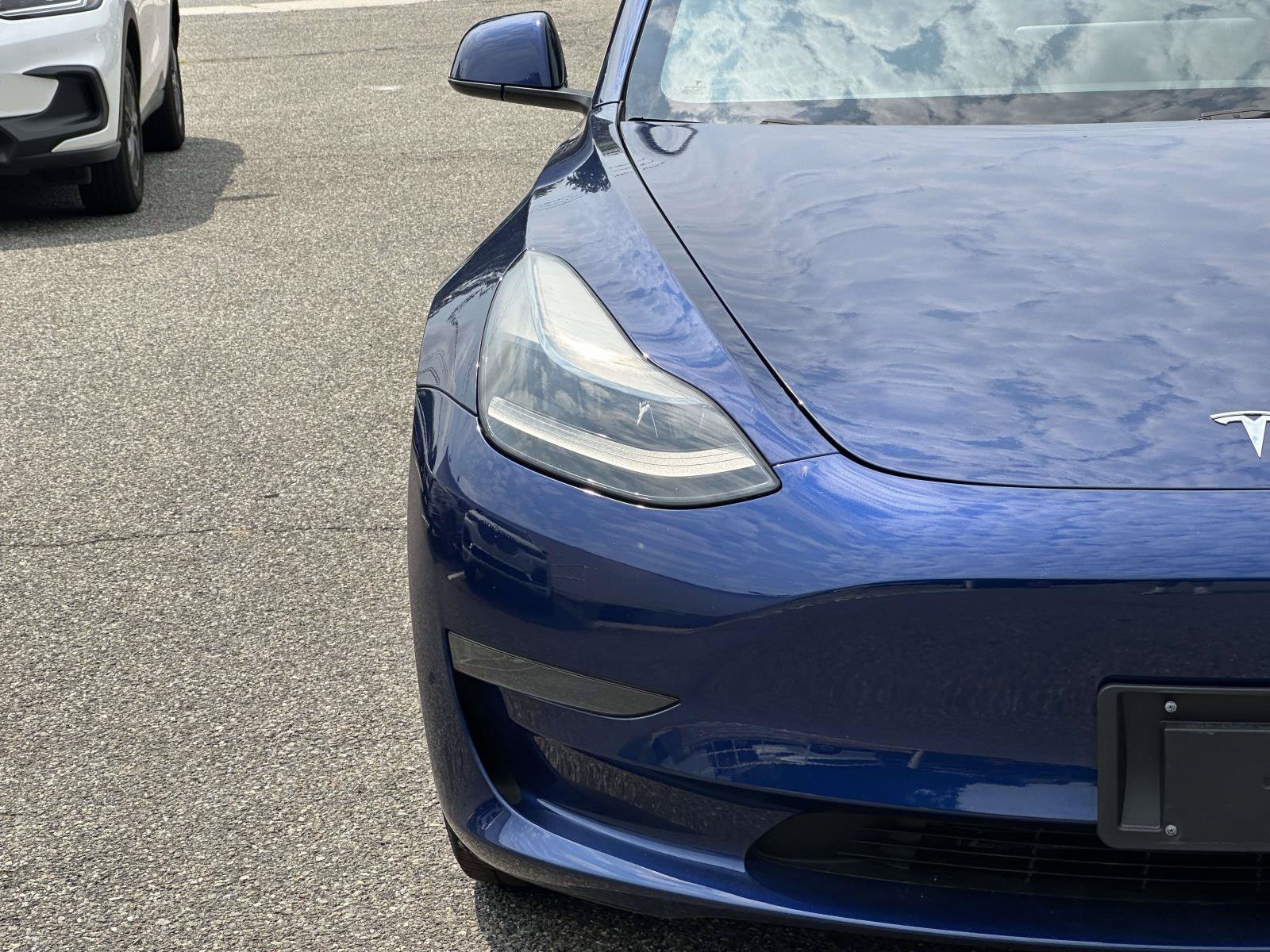 Used 2023 Tesla Model 3 Standard Range RWD image 9