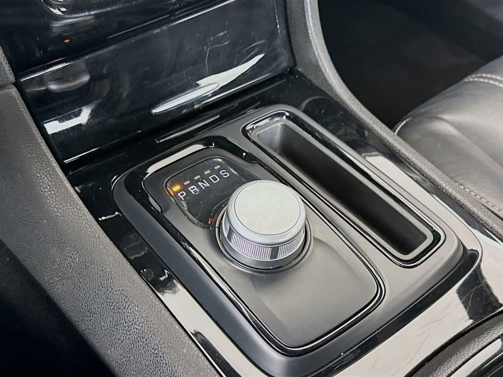 Used 2022 Chrysler 300 S image 18