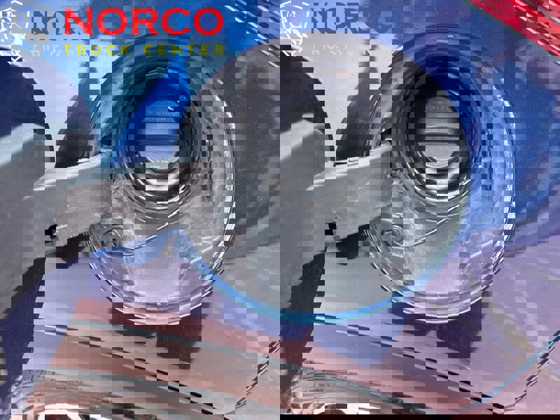 Used 2019 Nissan Kicks SV image 15