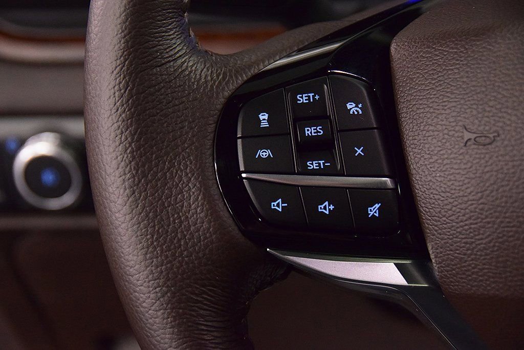 Used 2023 Ford Explorer King Ranch w/ Technology Package image 21