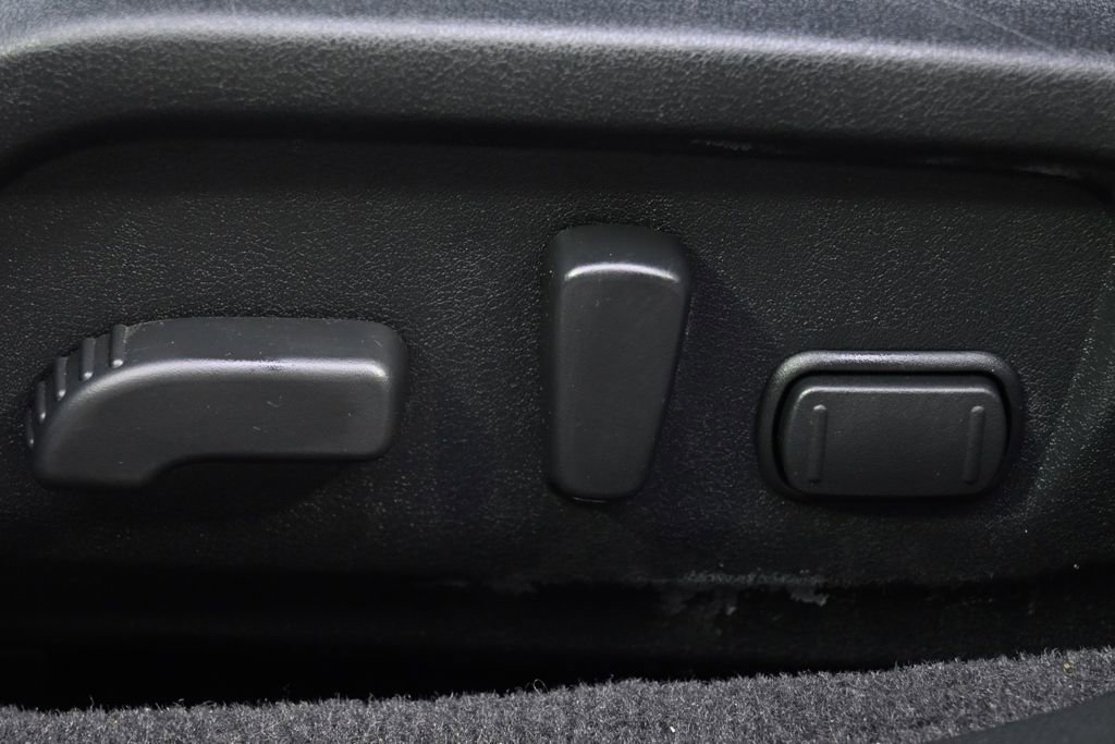 Used 2015 Subaru Legacy 2.5i Premium image 11