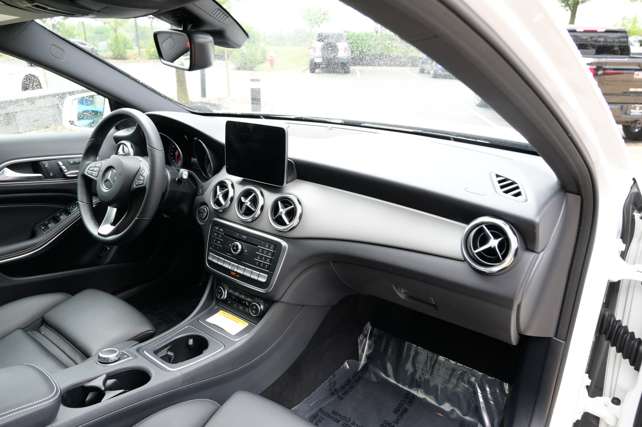 Used 2019 Mercedes-Benz GLA 250 4MATIC image 51