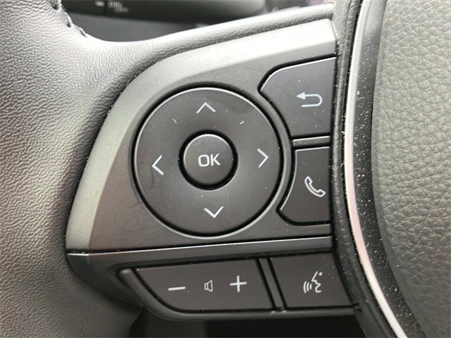 Used 2025 Toyota Corolla SE image 16