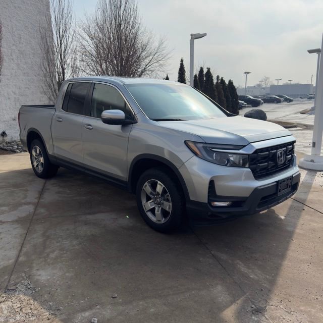 Certified 2025 Honda Ridgeline RTL image 7