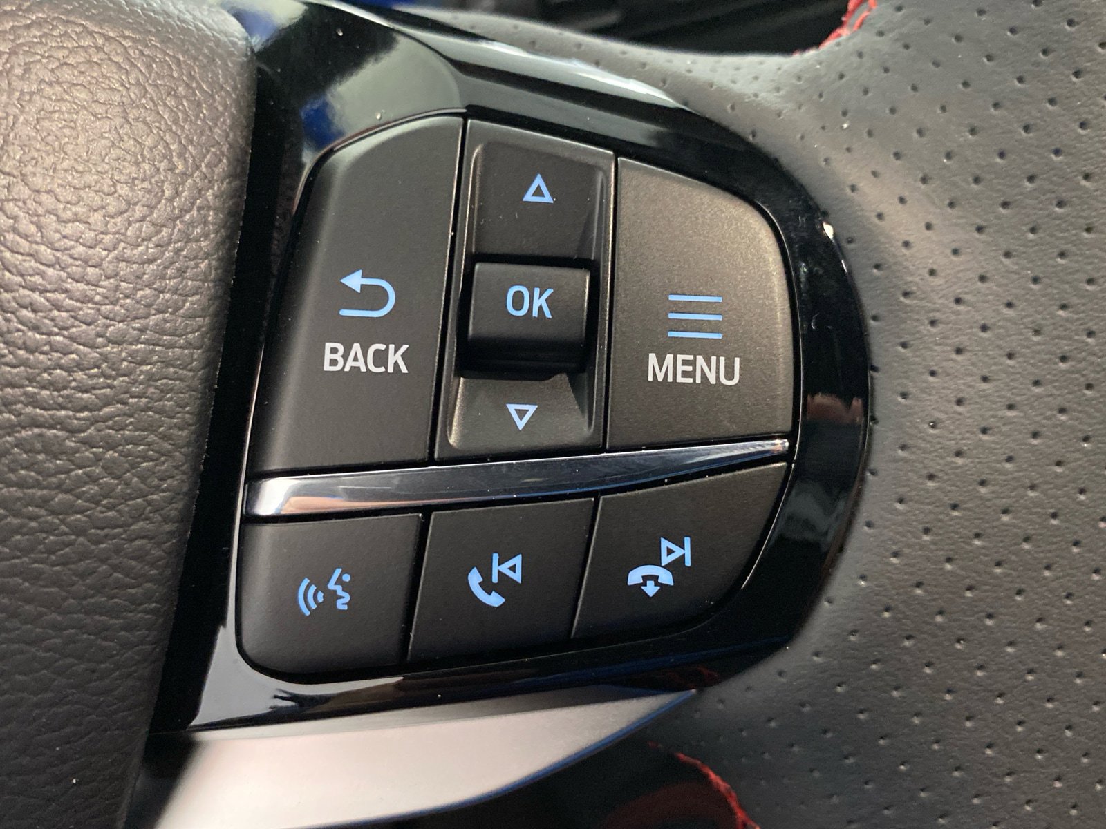 New 2026 Ford Explorer ST-Line image 51