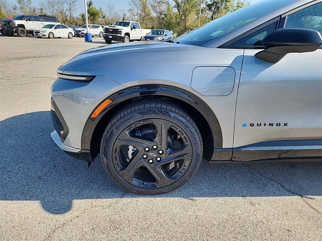 New 2025 Chevrolet Equinox EV RS image 31