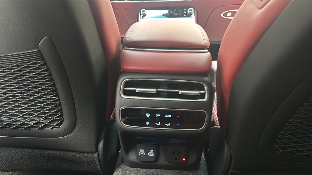 New 2026 Genesis GV70 2.5T Sport Prestige image 11
