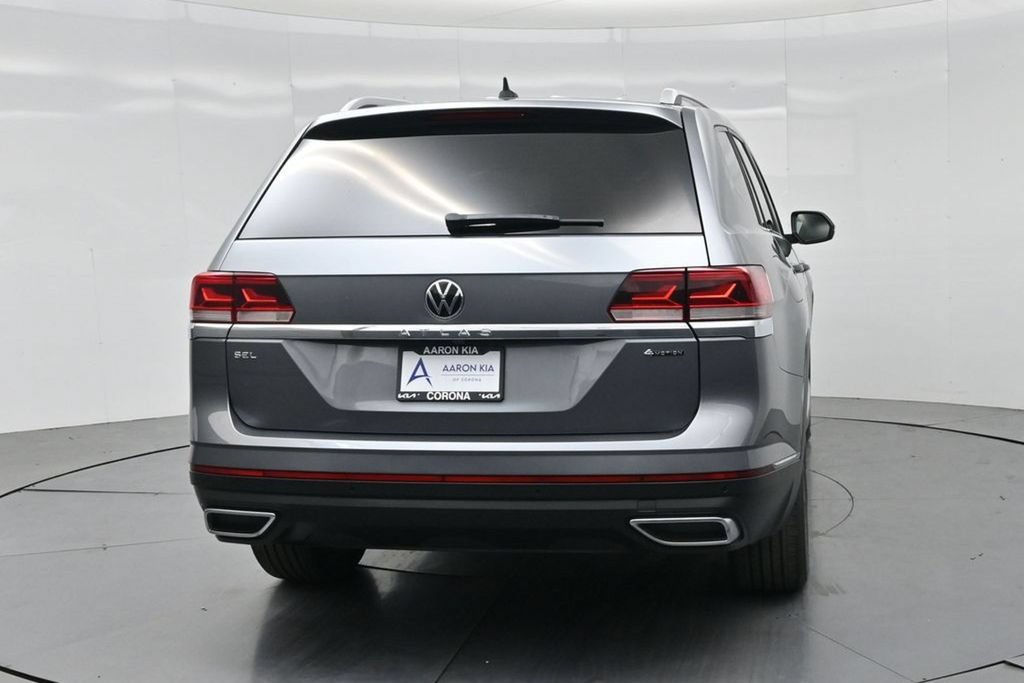 Used 2023 Volkswagen Atlas SEL AWD/4WD image 32