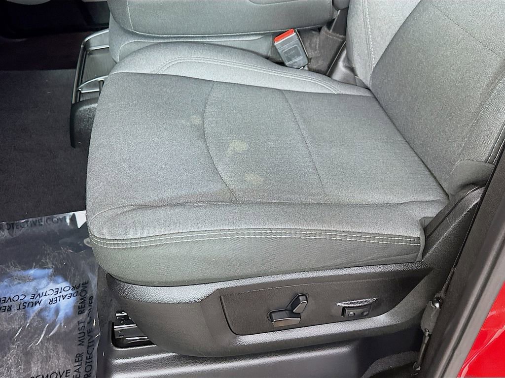 Certified 2024 RAM 2500 Big Horn w/ Sport Appearance Package image 30