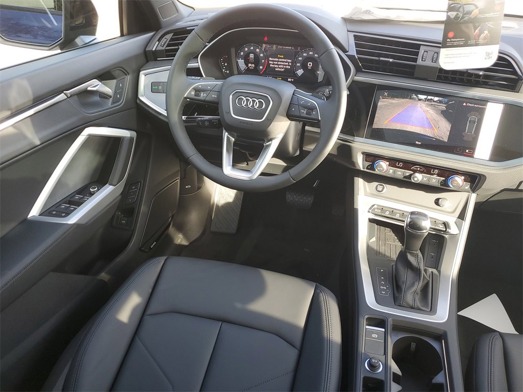 New 2025 Audi Q3 2.0T Premium image 22