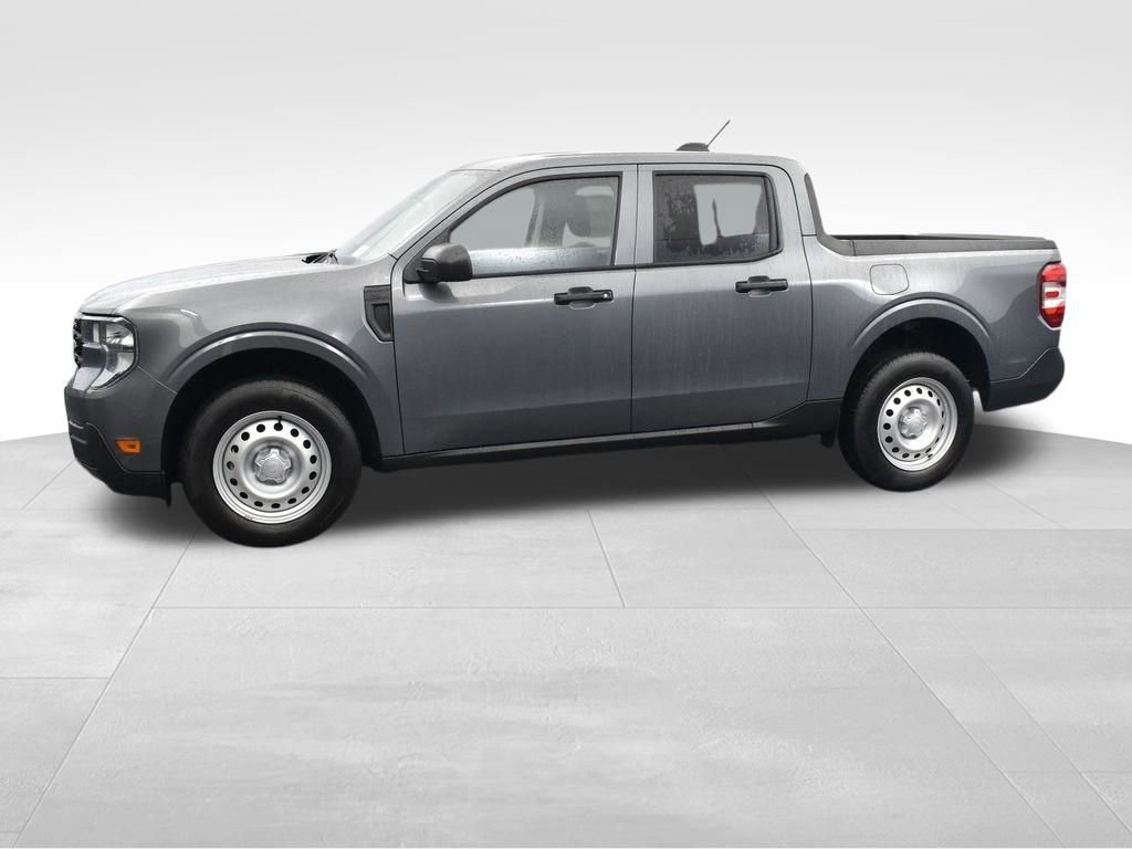New 2025 Ford Maverick XL image 5