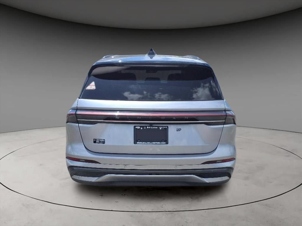 New 2025 Lincoln Nautilus Reserve w/ Jet Appearance Package AWD/4WD image 9