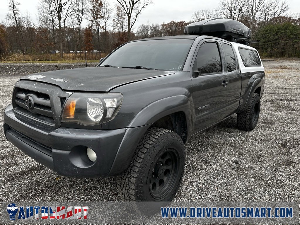 Used 2009 Toyota Tacoma PreRunner image 3