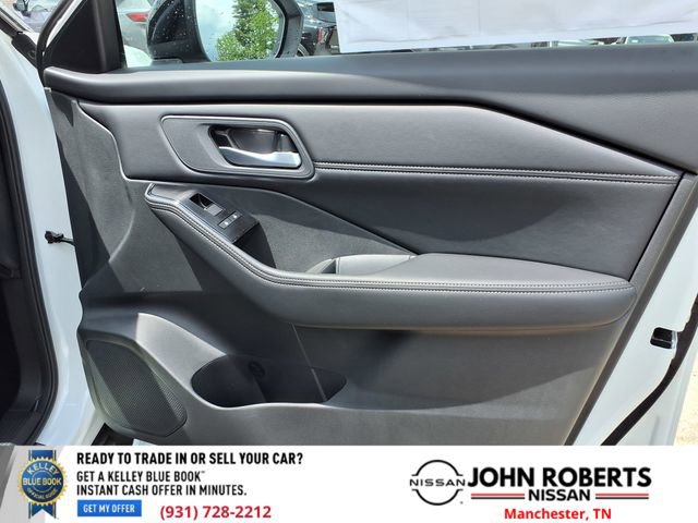 New 2026 Nissan Rogue SV FWD image 20