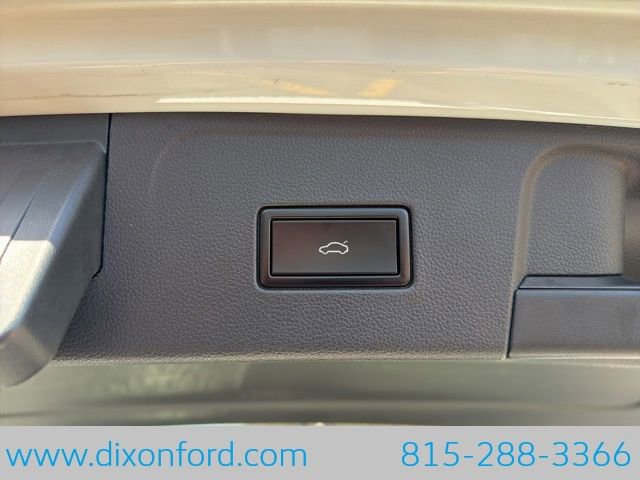 Used 2018 Volkswagen Atlas SE AWD/4WD image 27