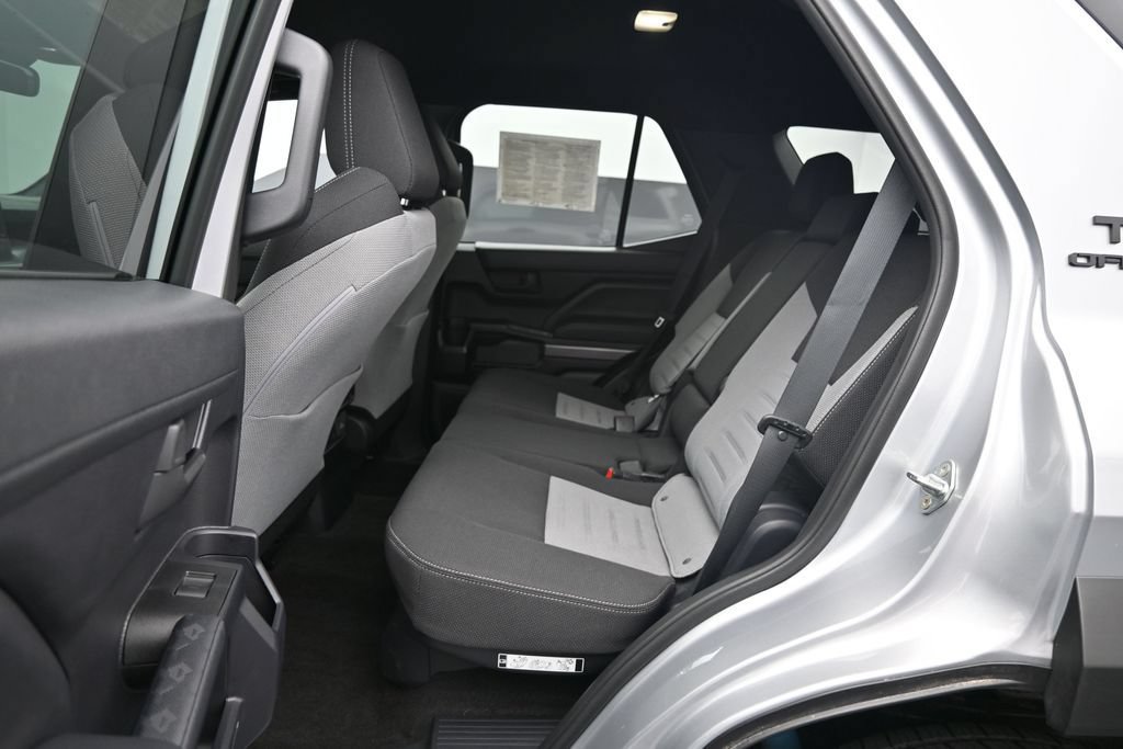 Used 2025 Toyota 4Runner TRD Off-Road AWD/4WD image 17
