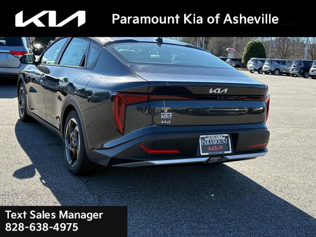 New 2025 Kia K4 EX image 4
