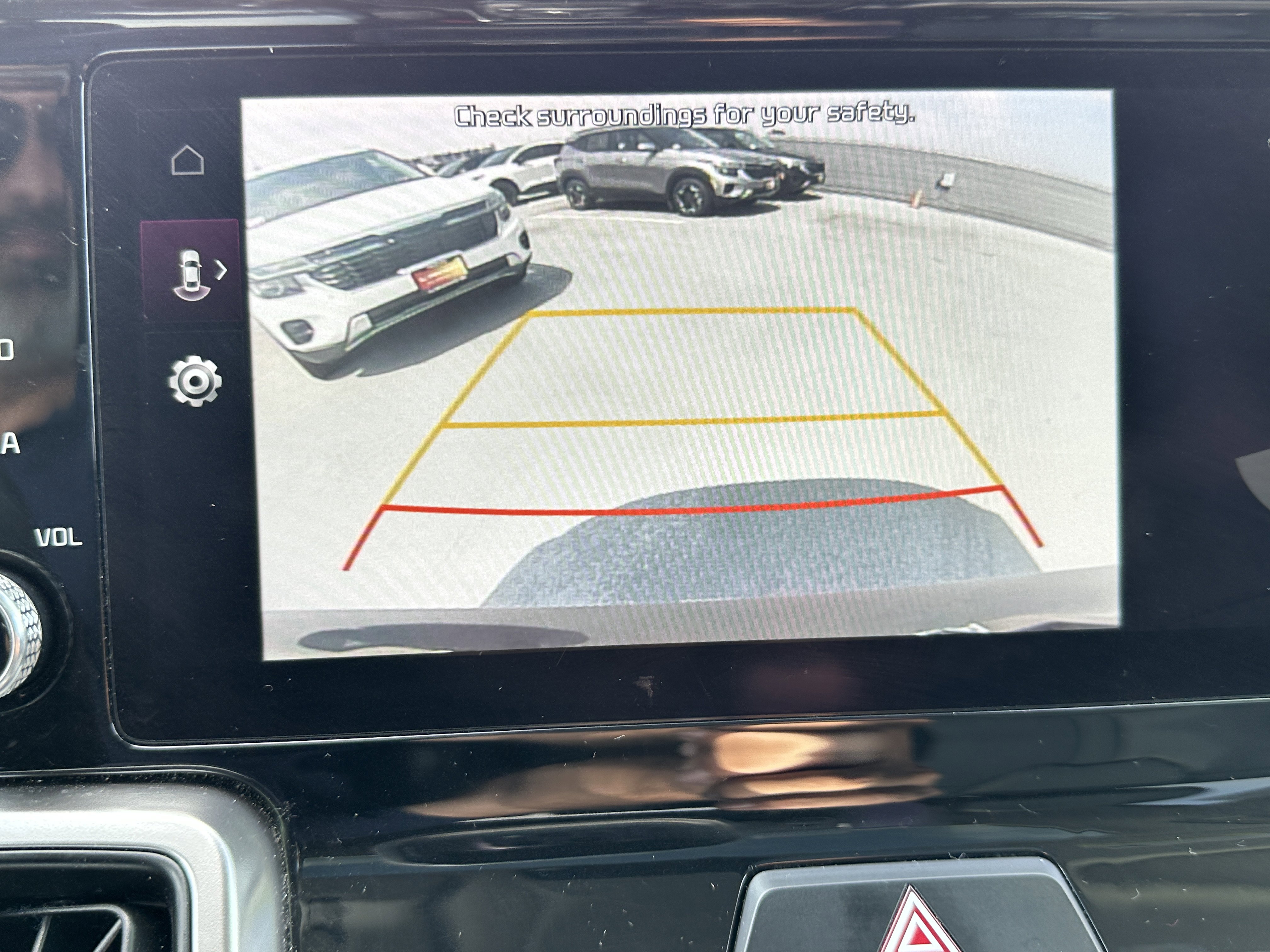 Used 2022 Kia Sorento S w/ Panoramic Sunroof Package FWD image 36