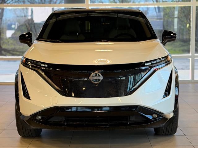 Used 2023 Nissan Ariya AWD image 2