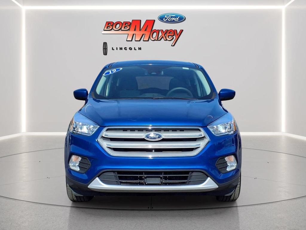 Used 2019 Ford Escape SE AWD/4WD image 2