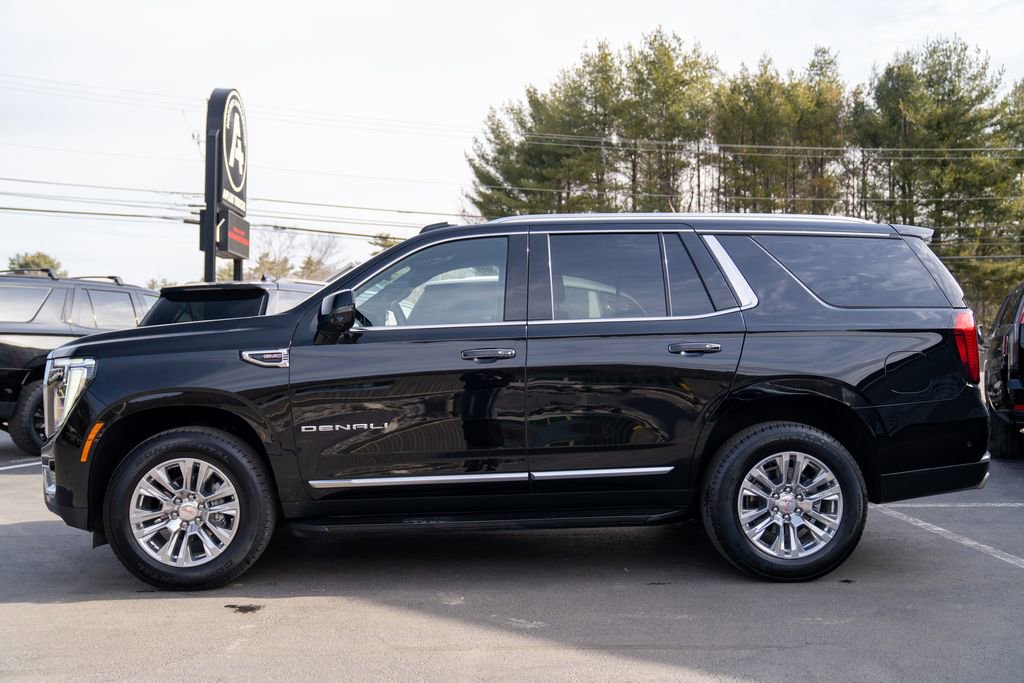 Used 2025 GMC Yukon Denali image 3